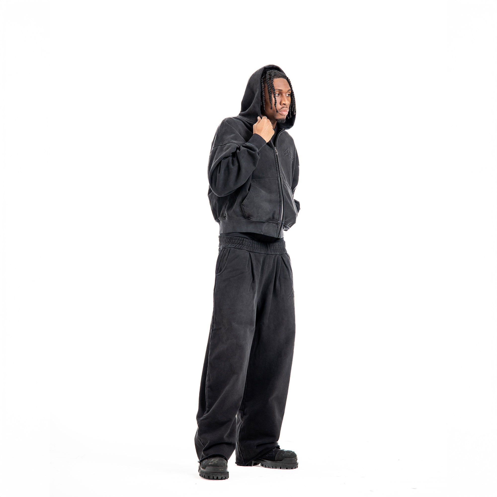 Shihiko Oversized Cropped Full-Zip Hoodie (Black)