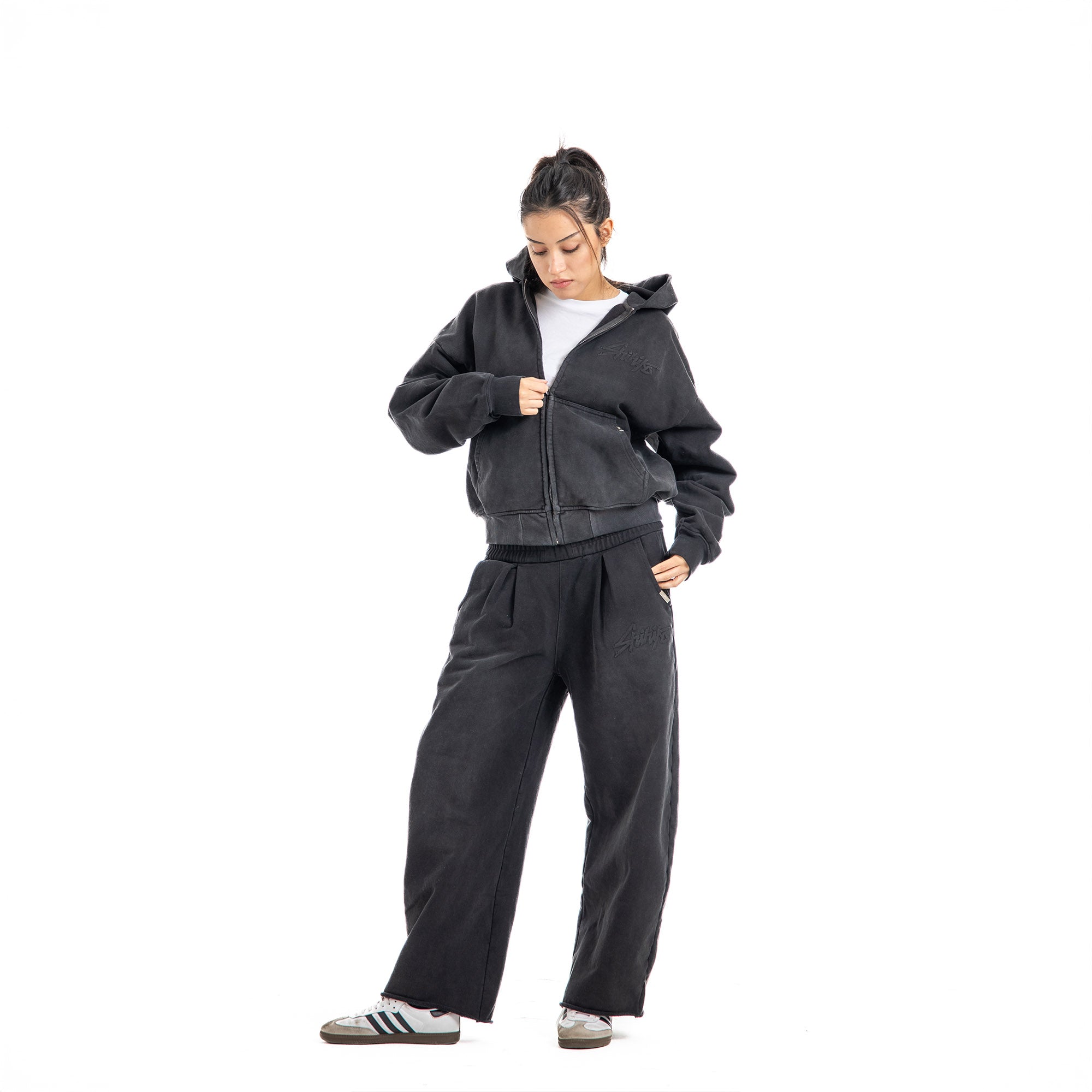 Shihiko Oversized Cropped Full-Zip Hoodie (Black)