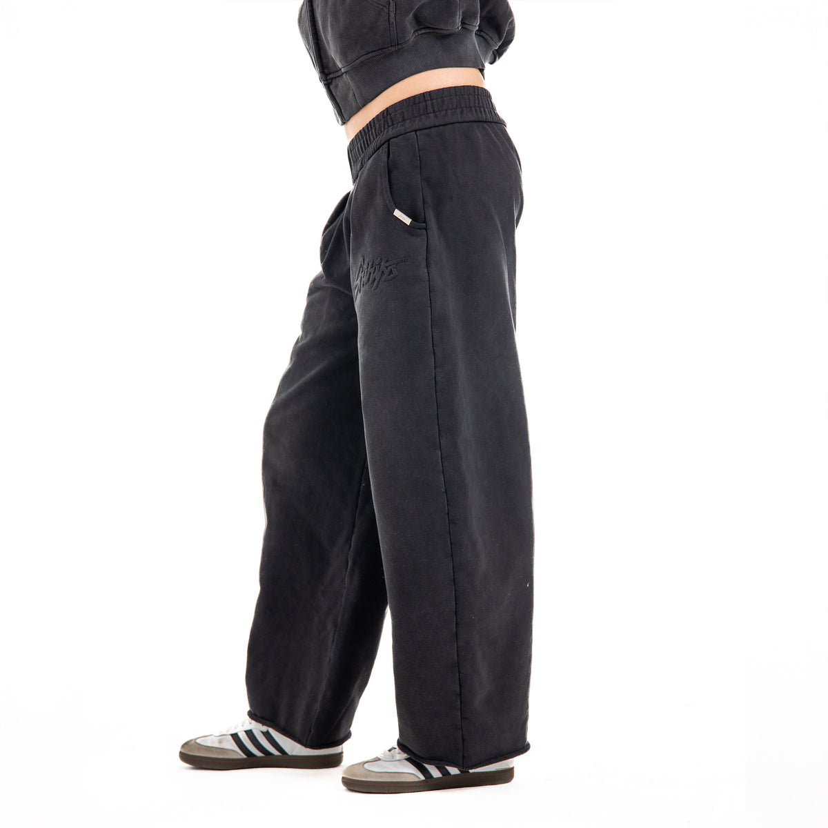 Sofia is 5'9 wearing size S