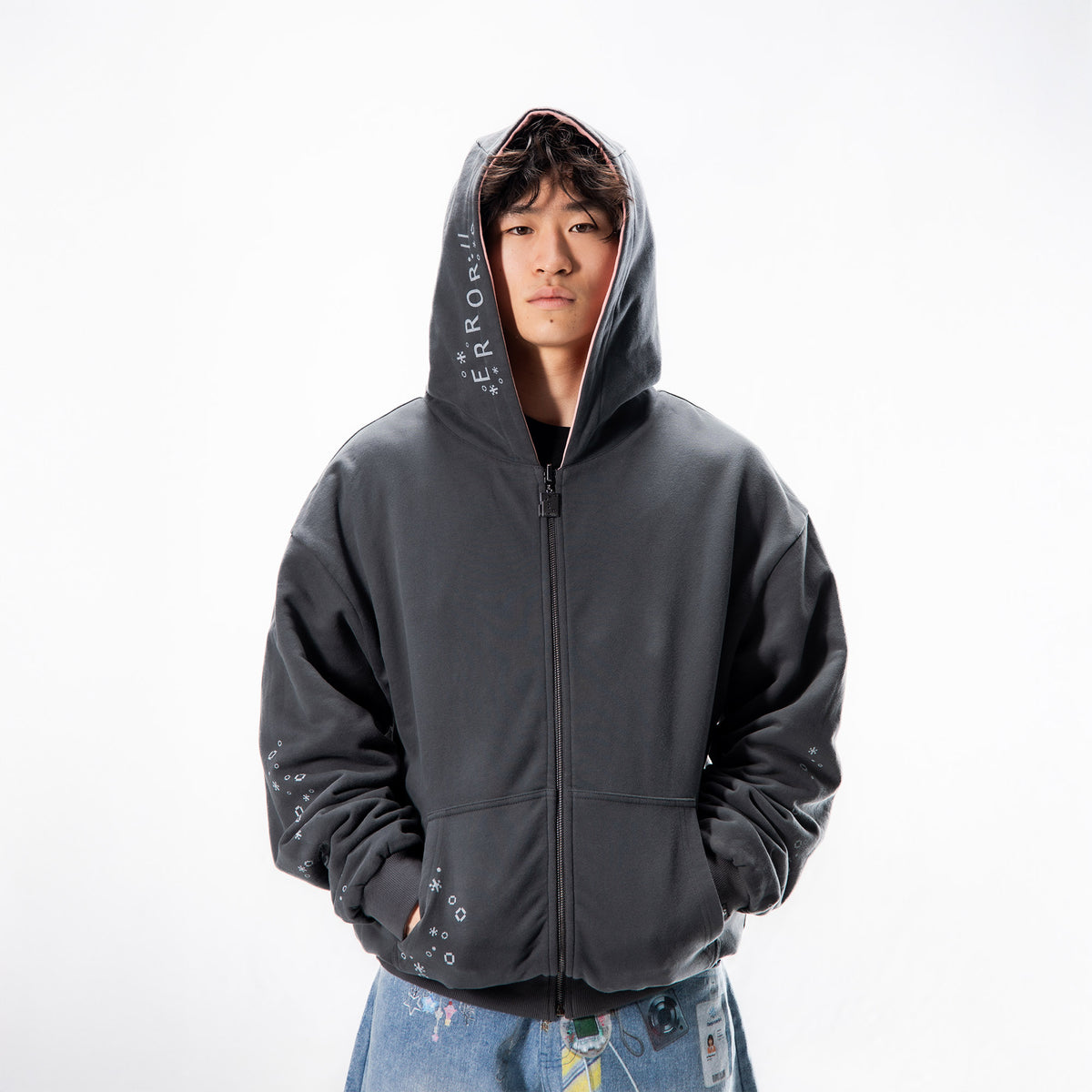 Jin is 5'11 wearing size M