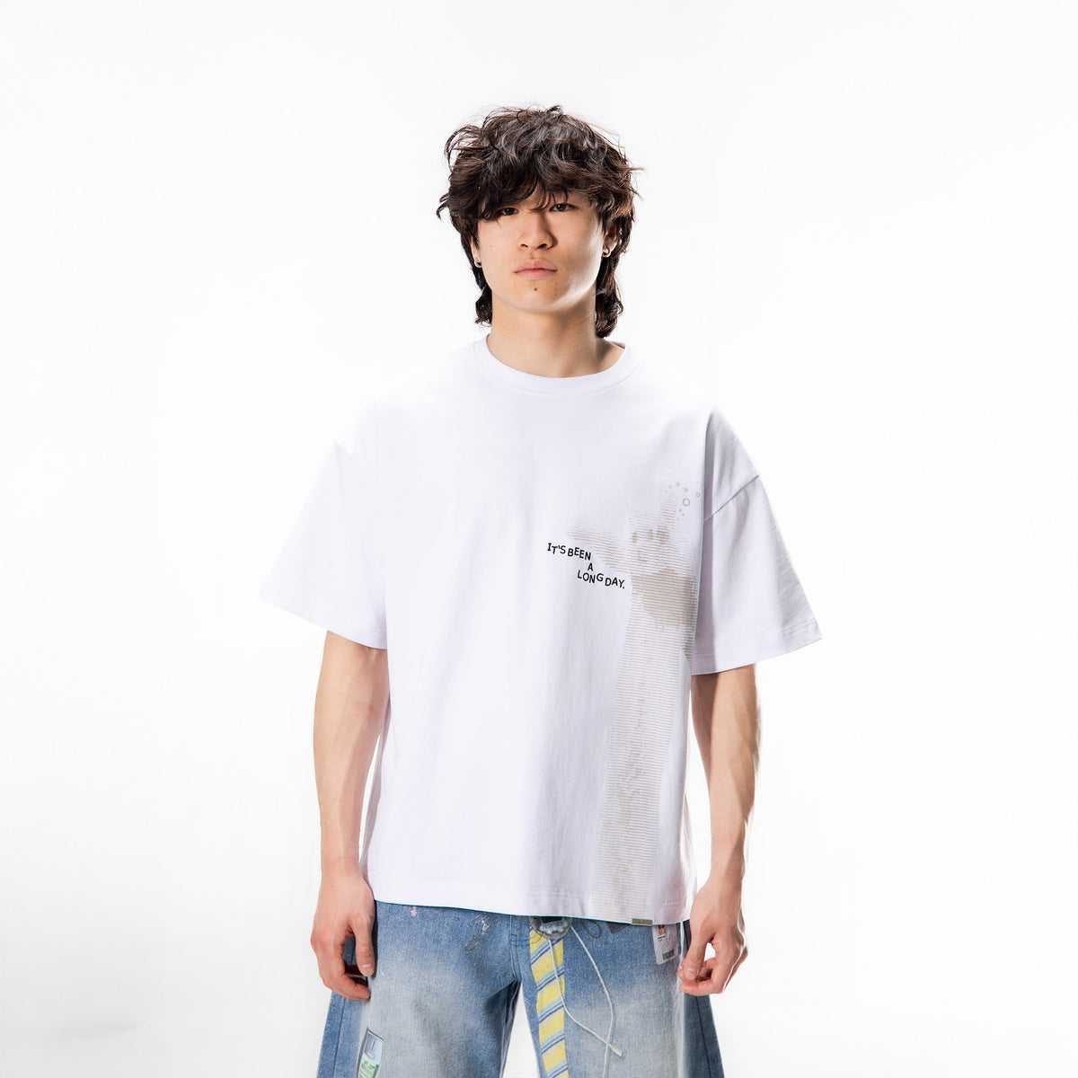 Jin is 5'11 wearing size M