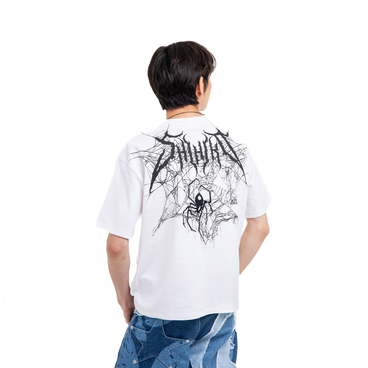 Haru is 5'11 wearing size S