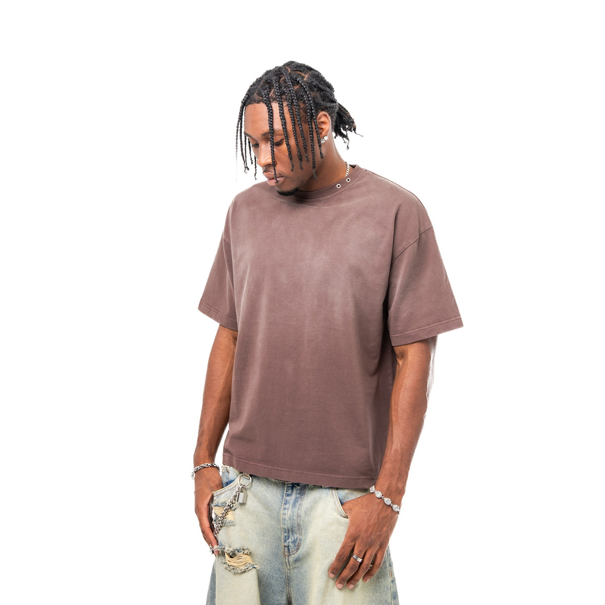 Jaylun is 6'2 wearing size M