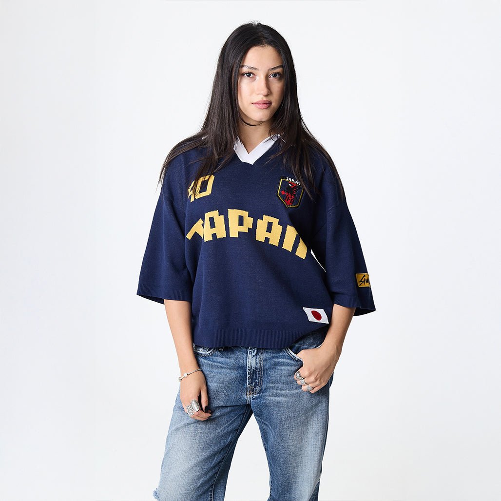 Sofia is 5'9 wearing size M
