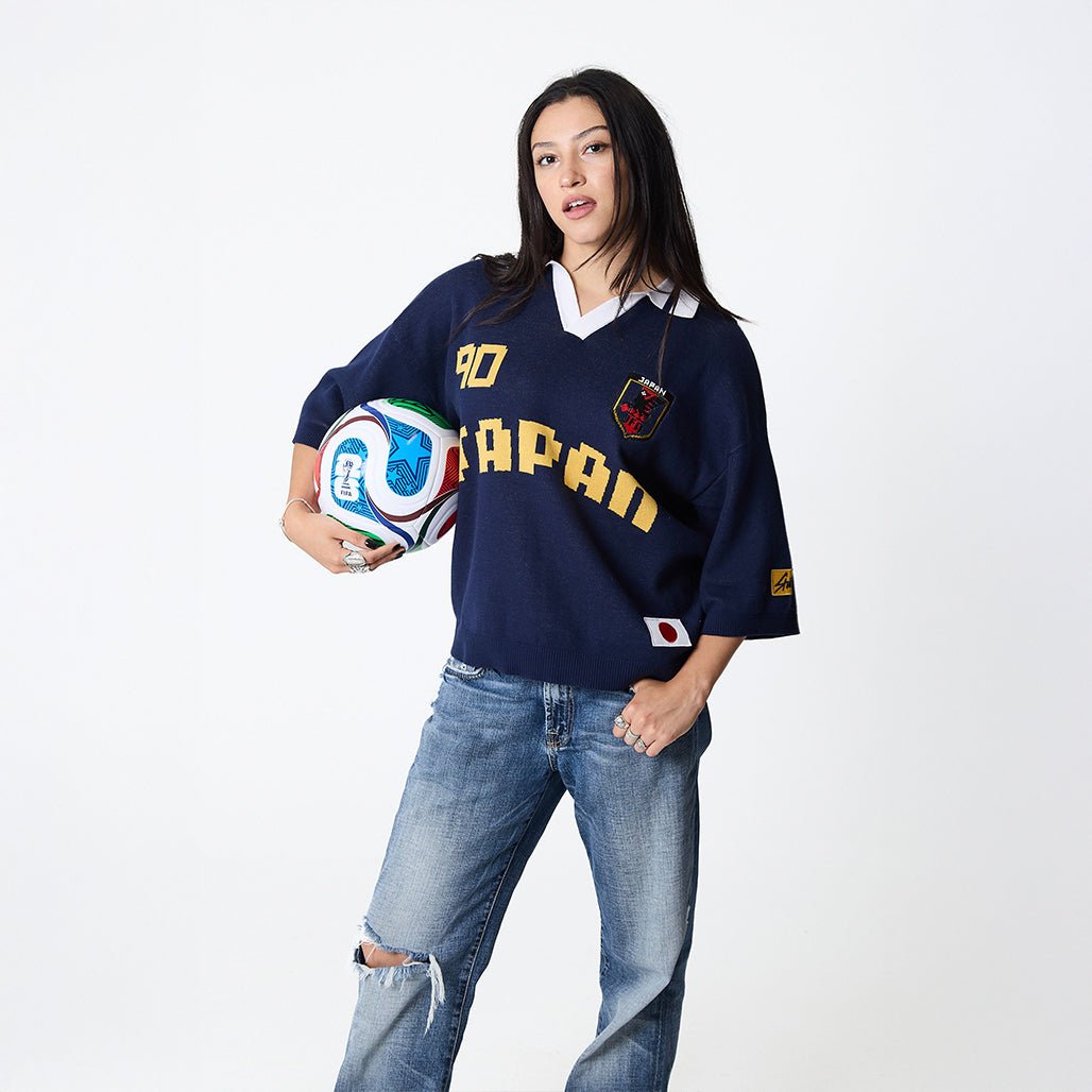 Sofia is 5'9 wearing size M